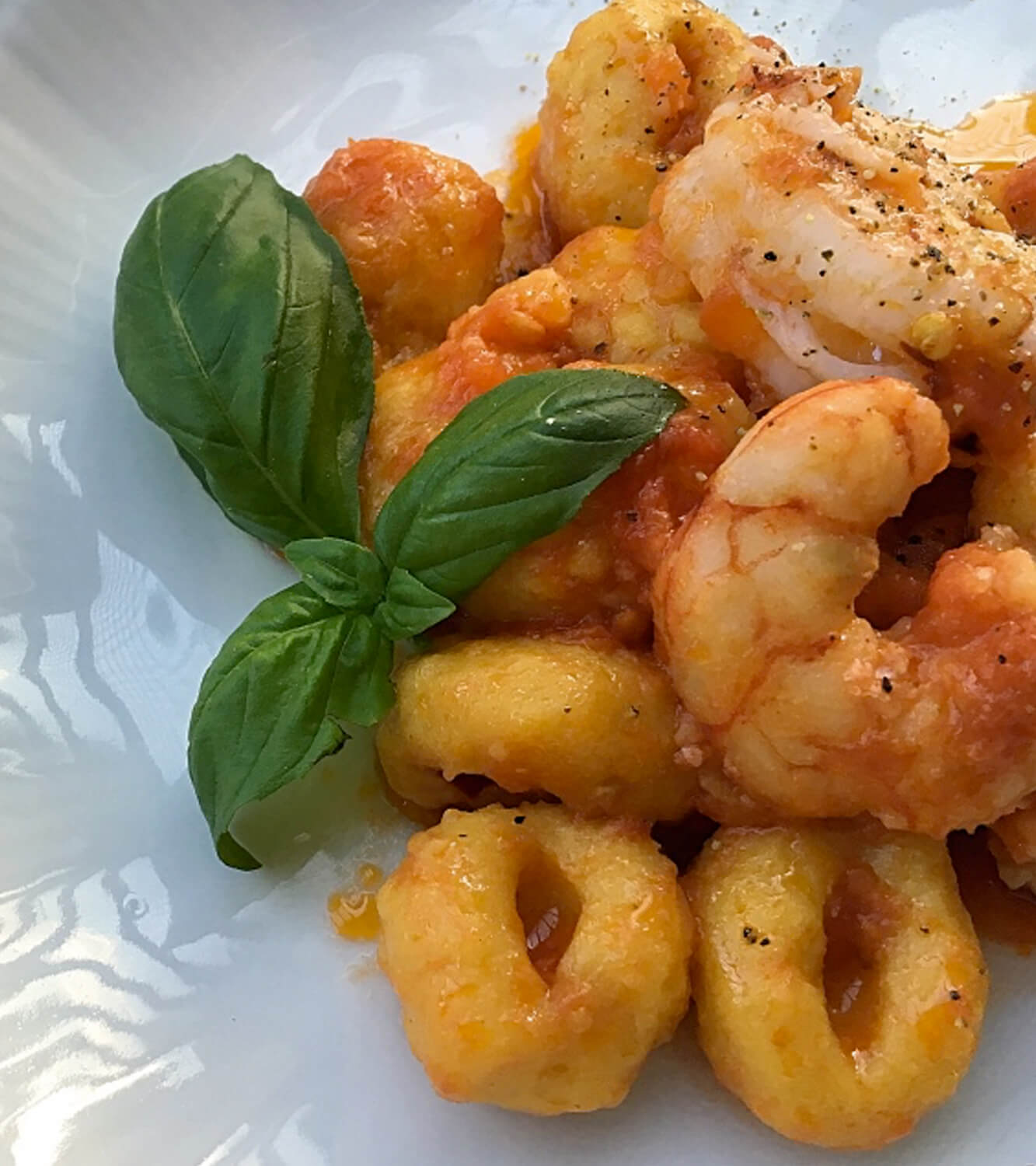 Gnocchi de calabaza con gambas